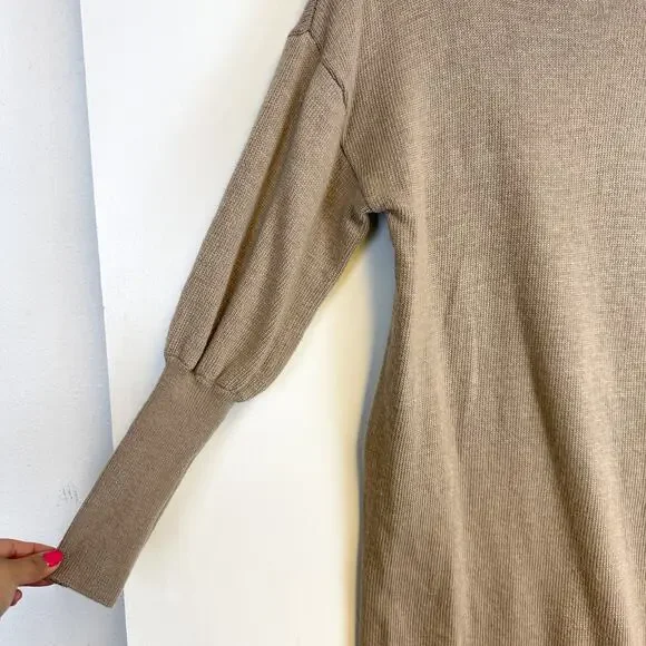 NWT Lovers + Friends Noah Mini Sweater Dress Turtleneck Taupe Beige - XS - Picture 3 of 9